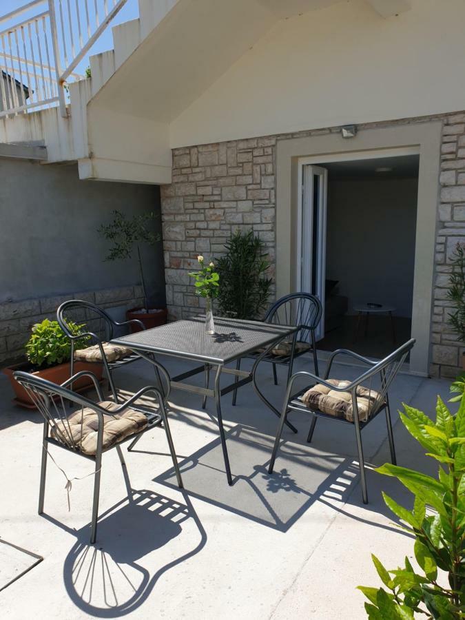 Miletic * Jelsa (Hvar)